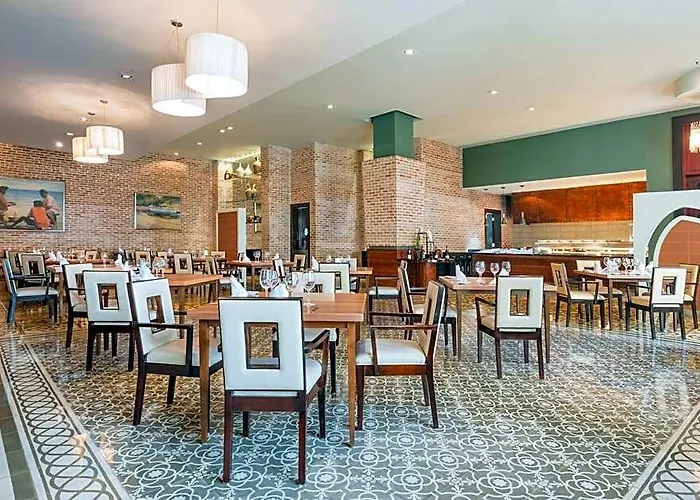 Hotel Joia Rose Hall By Iberostar